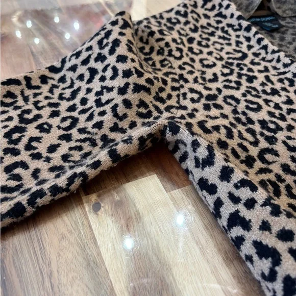 Cynthia Rowley Sz M Animal Cheetah Leopard Print Open Cardigan Tan Black Pockets - Picture 6 of 11